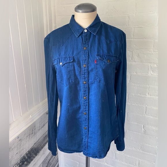 LEVI’S denim shirt - Picture 1 of 6